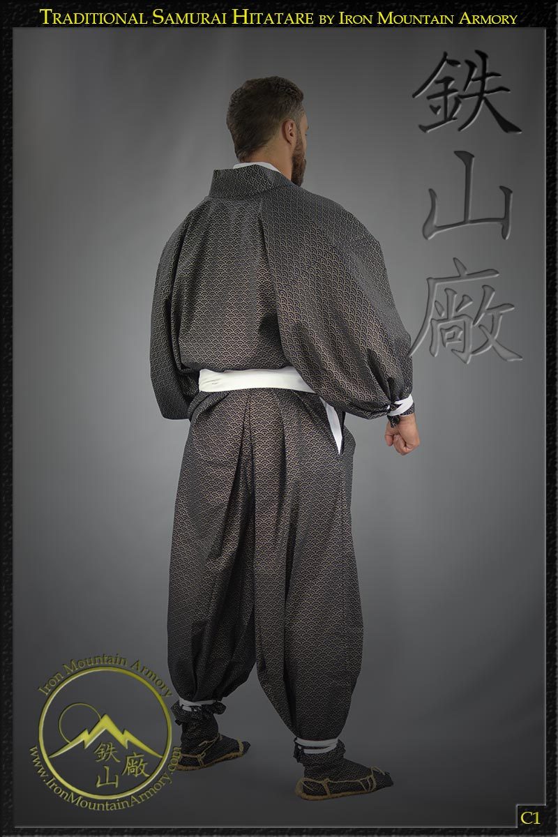 Traditional Hitatare - Traditional Samurai Clothing from Japan